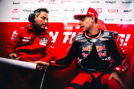 Confirmado: Augusto Fernández se queda en MotoGP in extremis, y tendrá más protagonismo del esperado