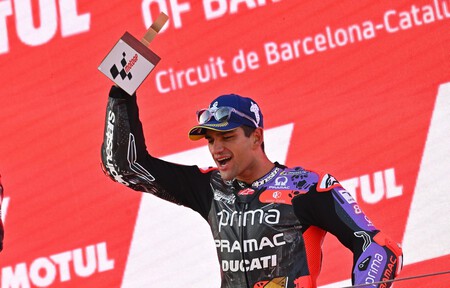 Jorge Martín, la resaca de Jerez que se rompió ocho huesos en su tercera carrera y casi se retira ahora es el campeón de MotoGP