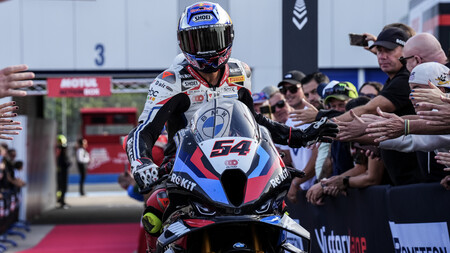 Toprak Razgatlioglu, el último indio que puede con las flechas de Ducati. El mejor piloto de motos del mundo no corre en MotoGP