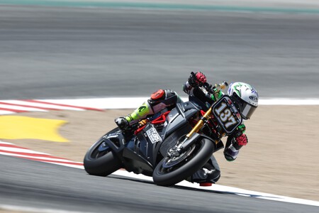 Motos eléctricas contra motos de gasolina: MotoAmerica será el primer campeonato con carreras mixtas desde 2023